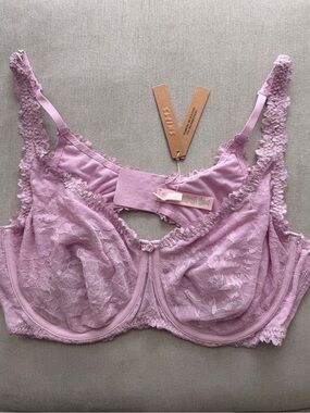 SKIMS Stretch Lace Bra Unlined Full Coverage Bralette Lilac Baby Pink Size 44D